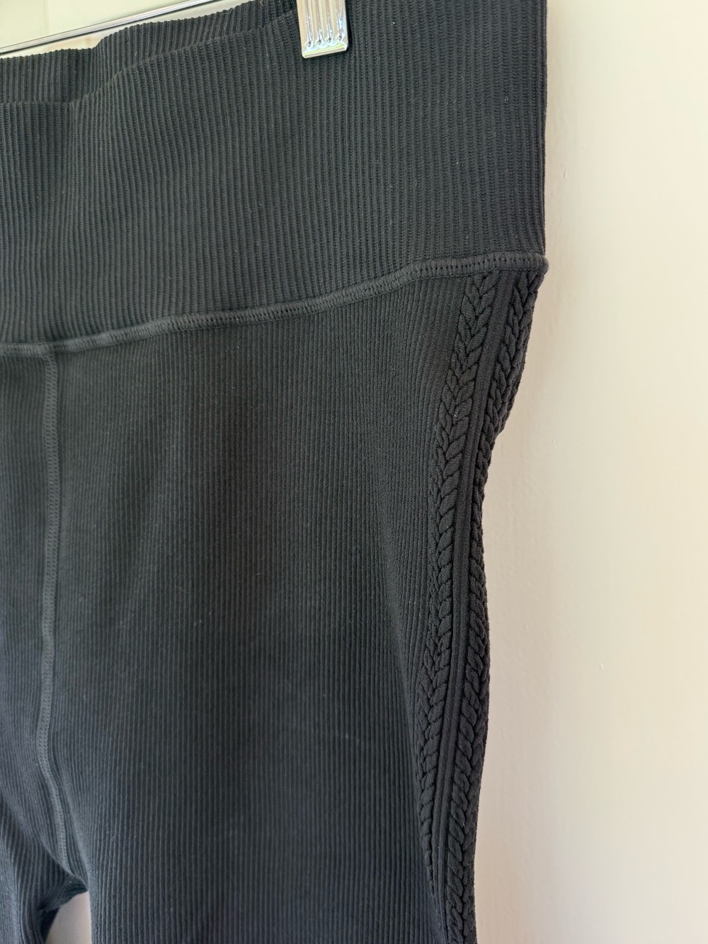 Bare Necessities ribbed knit leggings in black, size XL